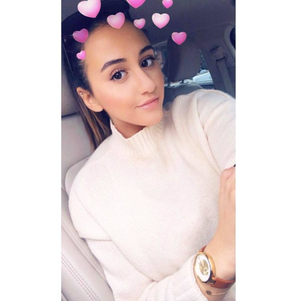 Meet your Posher, Malak